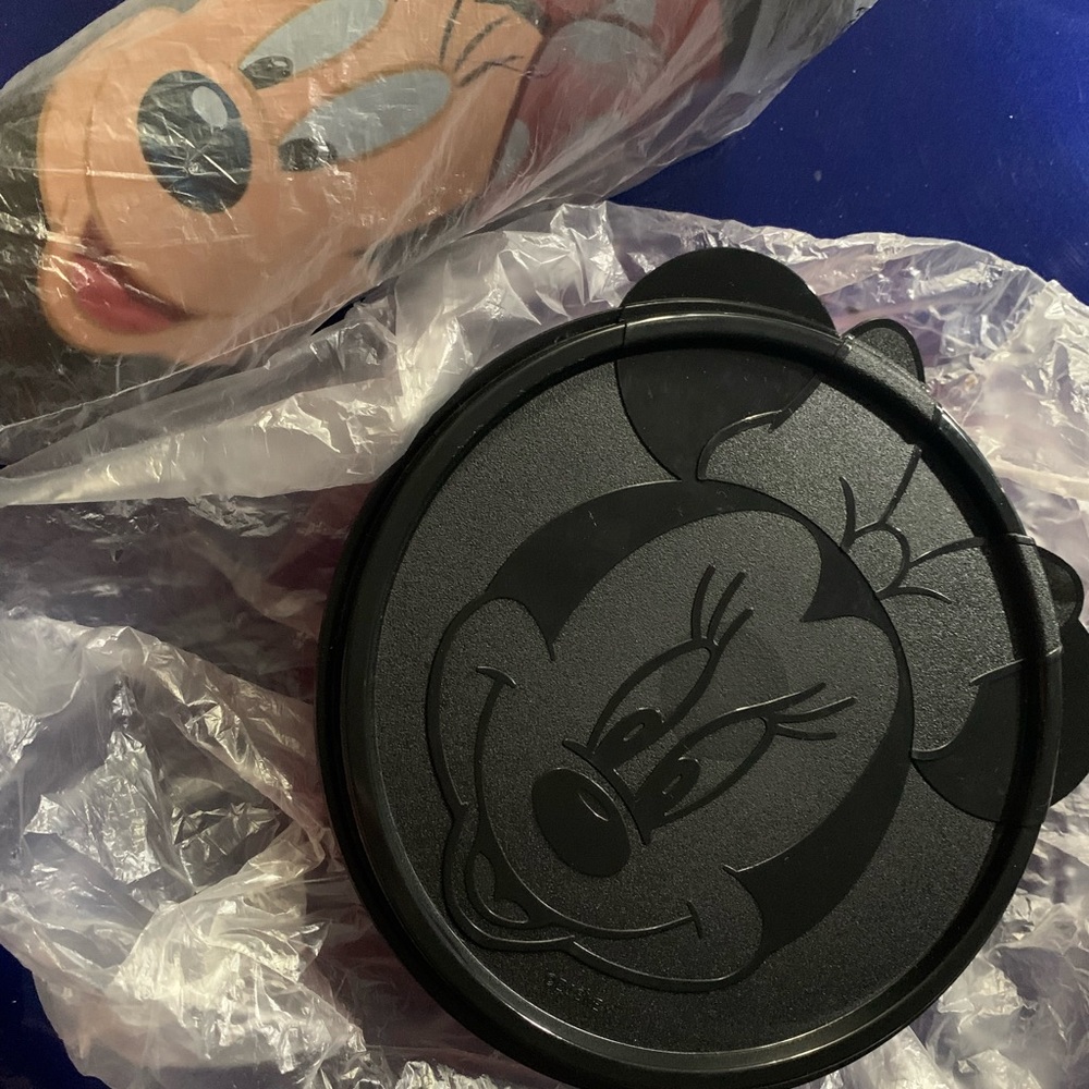 Minnie Mouse Tupperware